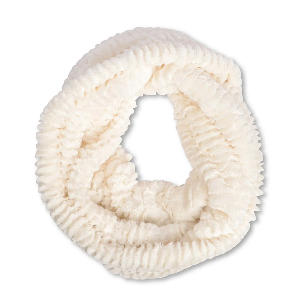 Ladies White Faux Textured Fur Snood